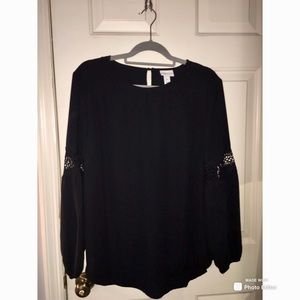 Plus size women’s blouse 1X